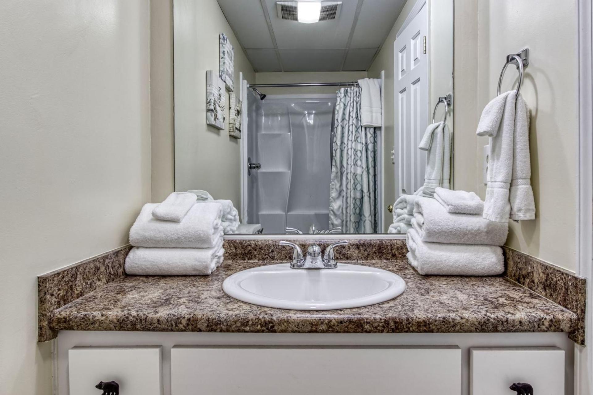 Gatlinburg Towers Condo Unit 501 - Great Location! Close To Town! Condo Екстериор снимка